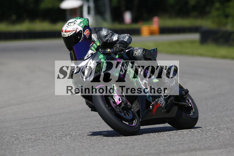 /Archiv-2024/29 12.06.2024 MOTO.CH Track Day ADR/Gruppe blau/114